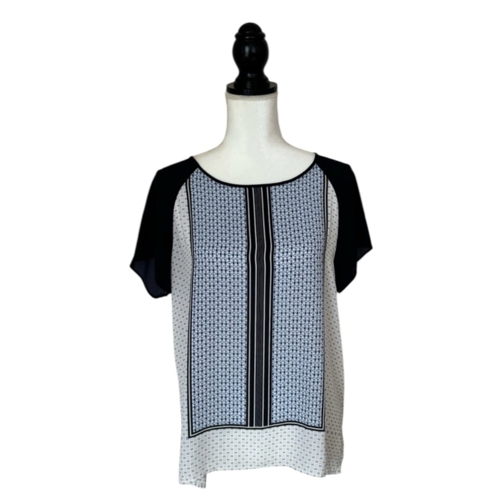 LOFT Mixed Print Blouse Blue White Short Sleeve Split Hem Top Size Medium